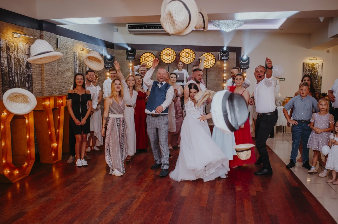 Fotografia ślubna Magicznych Momentów · 08